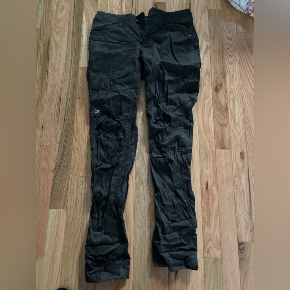 ARCTERYX WOMENS CANVAS PANT SIZE 0